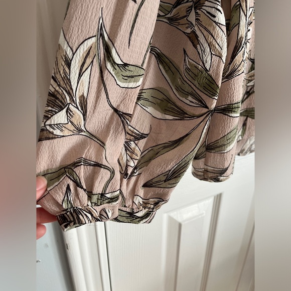 RW&CO Long Sleeve Blouse - Picture 4 of 5